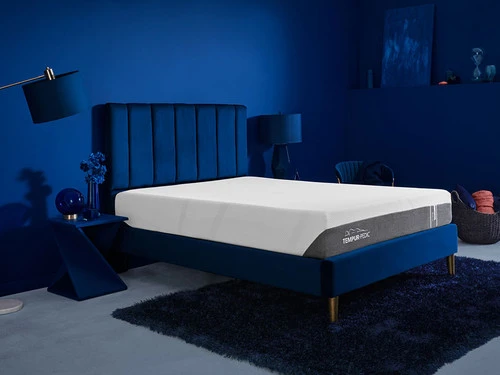 Tempur-Cloud Medium Hybrid Queen Mattress - Image 4