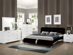 Jeremaine Black And White King 4 Pcs Set