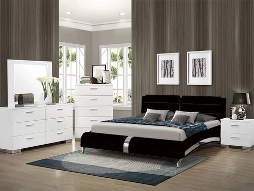 Jeremaine Black And White King 4 Pcs Set