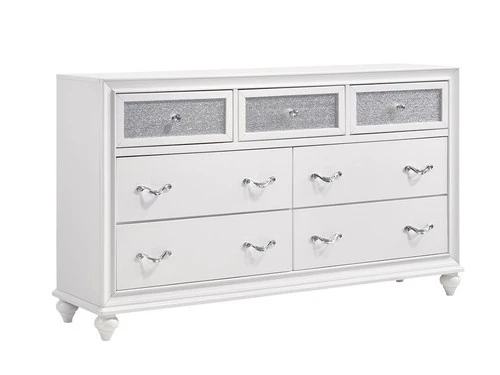 Quentin White Upholstered King 4 Pcs Set - Image 5