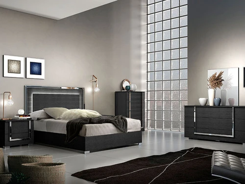 Antonella Black Matte Queen 4 Pcs Set