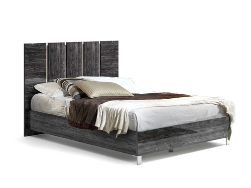 Emma Pewter Queen Bed