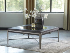 Flandyn Squared Cocktail Table