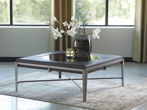 Flandyn Squared Cocktail Table